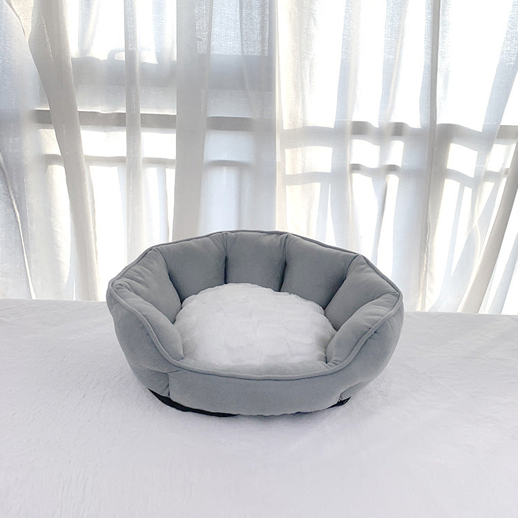 Thickened Plush Shell Pet Bed – Cozy Cave, 55x49x22cm, Dogs & Cats